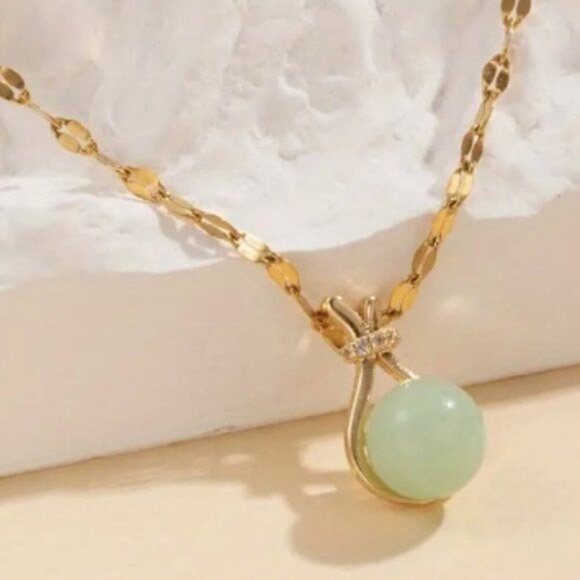 18k Gold Plated Stainless Steel Jade Gemstone Necklace - Picture 3 of 6